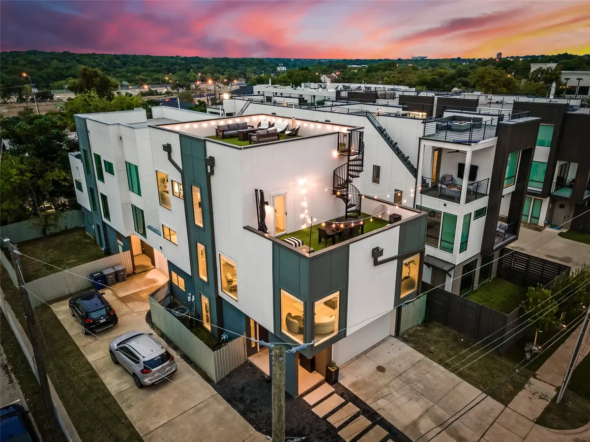 1002 Mobile Street #1, Dallas, TX 75208 - Image #1