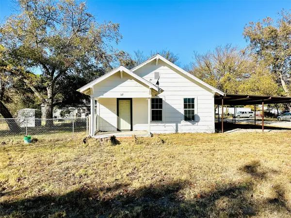 517 N Ave D, Cross Plains, TX 76443