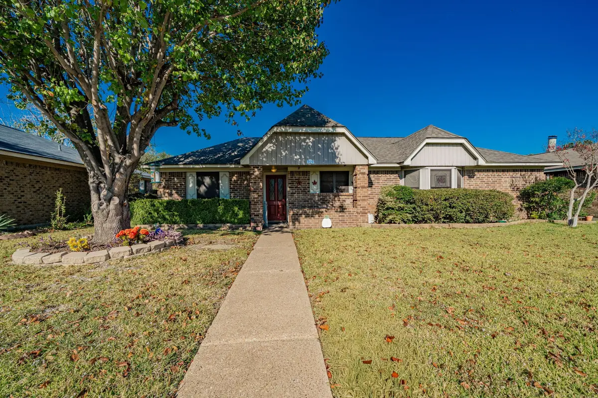 923 Courtney Drive, Mesquite, TX 75150 - Image #1