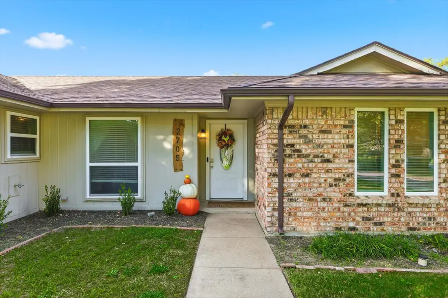 2705 Chebi Lane, Denton, TX 76209 - Image #2
