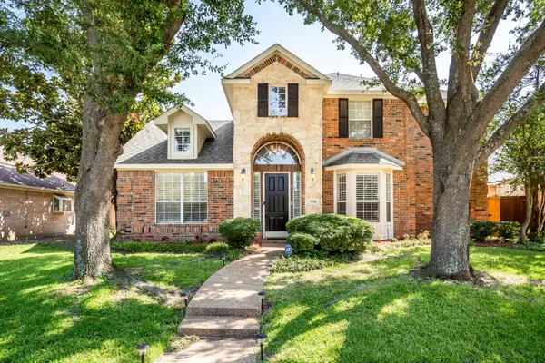 5916 Mossbrook Trail, Dallas, TX 75252