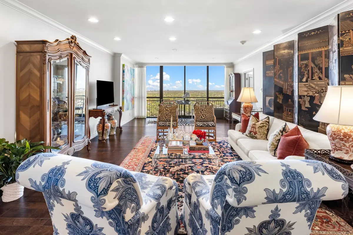 6335 W Northwest Highway #2015, Dallas, TX 75225 - Image #1