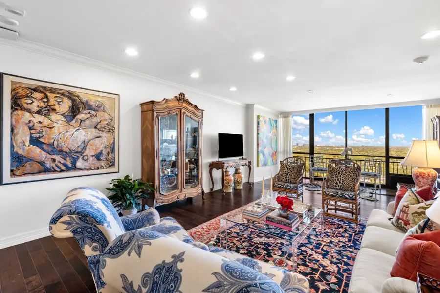 6335 W Northwest Highway #2015, Dallas, TX 75225 - Image #2