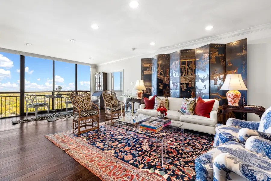 6335 W Northwest Highway #2015, Dallas, TX 75225 - Image #3