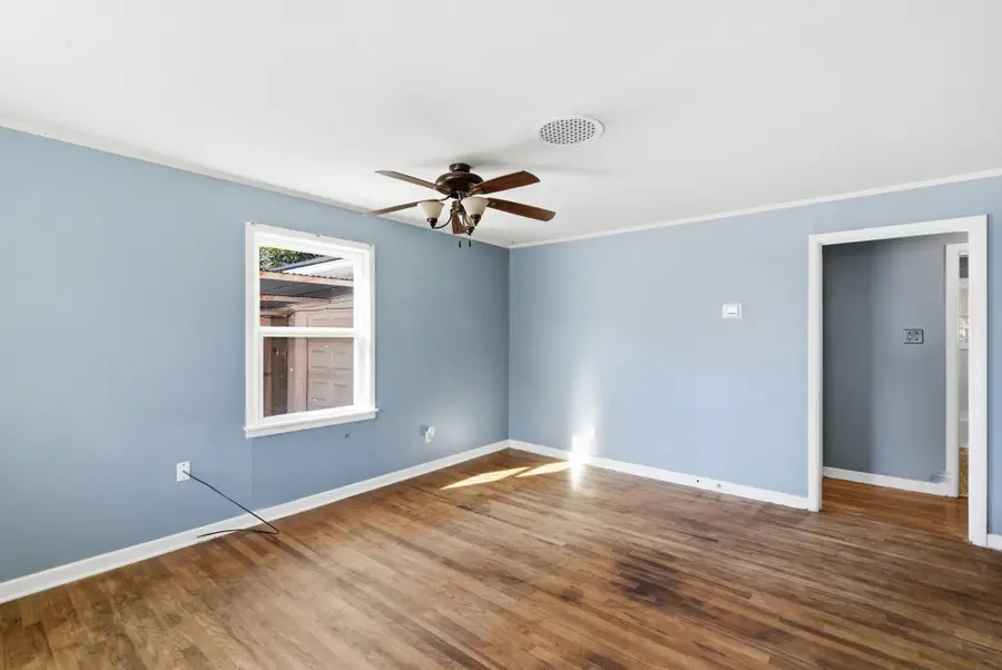 208 W 1st Street, Weatherford, TX 76086 - Image #3