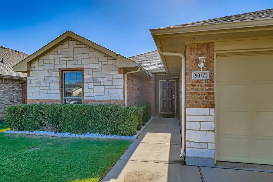 9017 Curacao Drive, Fort Worth, TX 76123 - Image #3