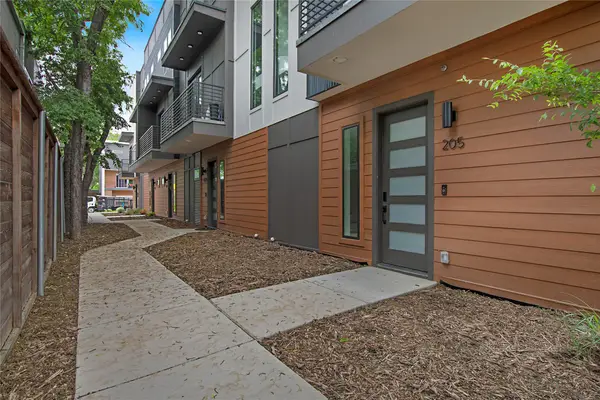 4205 Roseland Avenue #205, Dallas, TX 75204