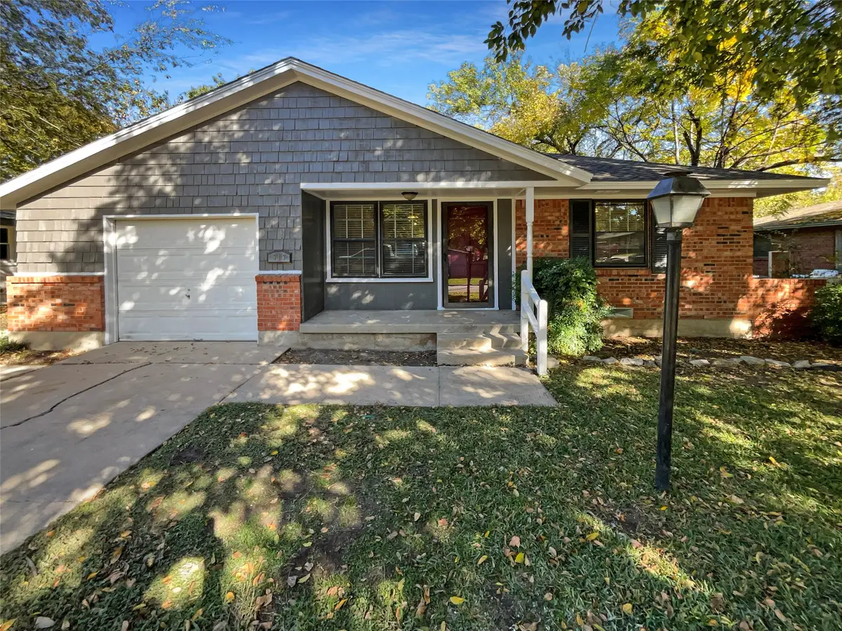 917 Sierra Drive, Denton, TX 76209 - Image #1