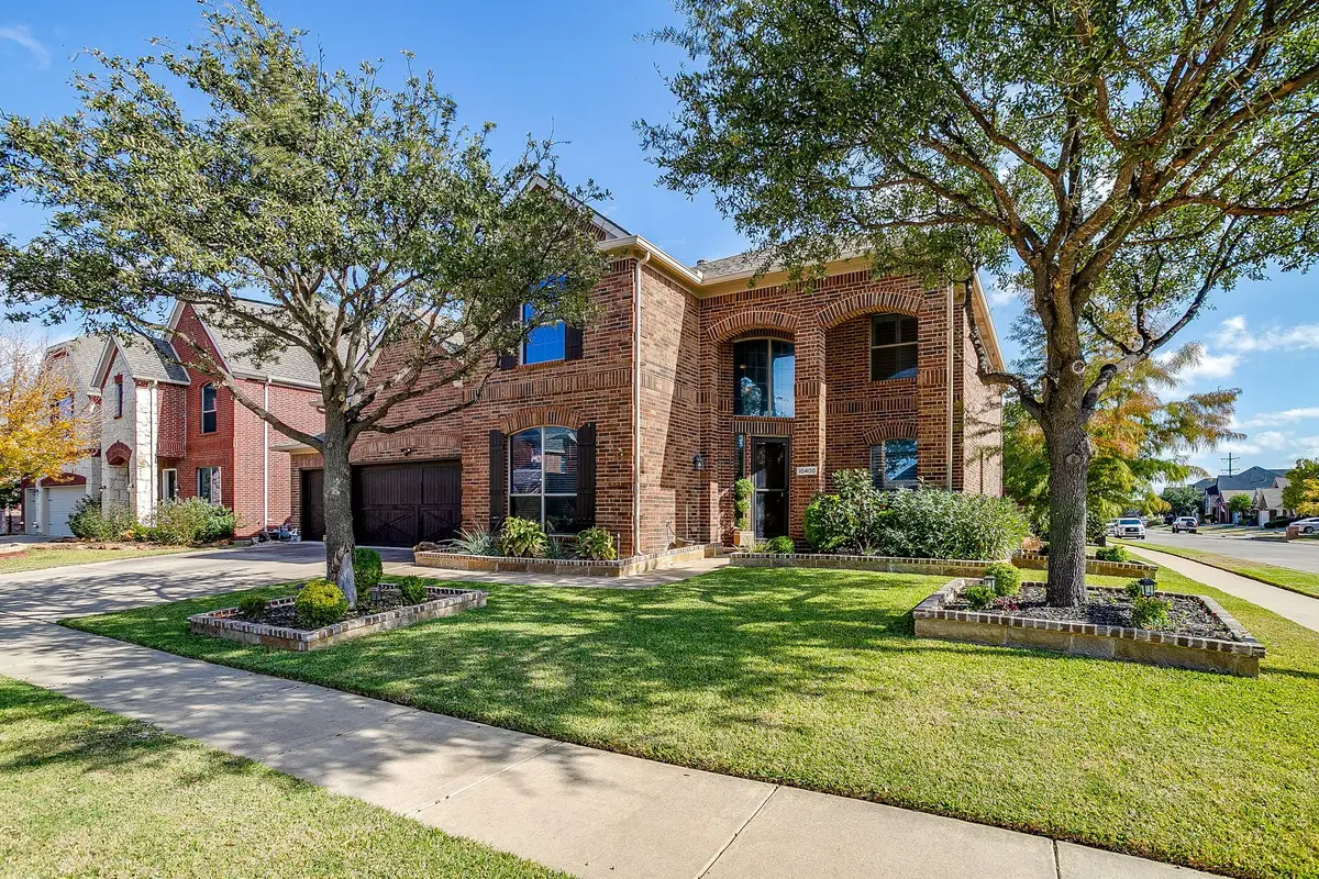 10400 Crowne Pointe Lane, Fort Worth, TX 76244 - Image #1