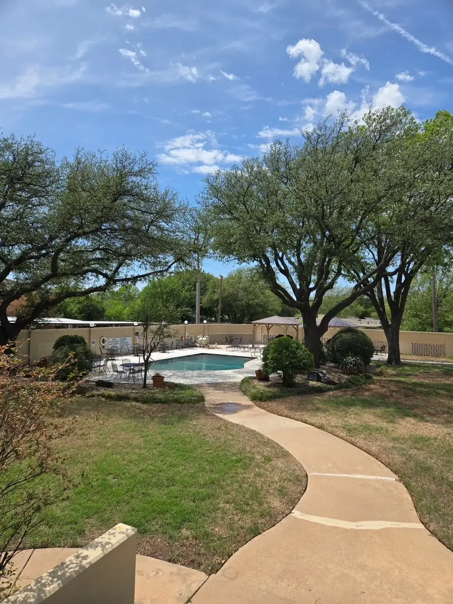 1005 2100 Santa Fe Point, Wichita Falls, TX 76309 - Image #2