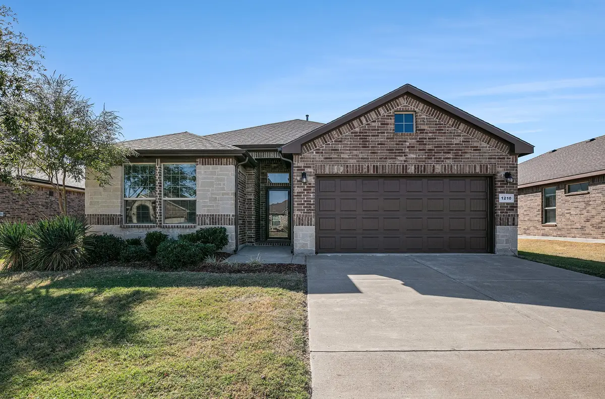 1210 Tiburon Trail, Cleburne, TX 76033 - Image #1