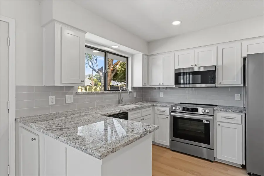 3409 Westgrove Drive, Arlington, TX 76001 - Image #2