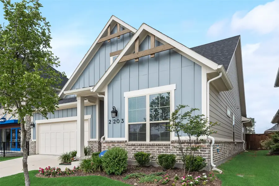 2203 Santa Monica Drive, Rowlett, TX 75088 - Image #3