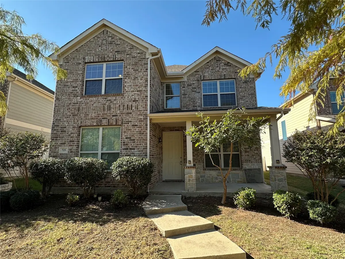 725 Hartsfield, Aubrey, TX 76227 - Image #1