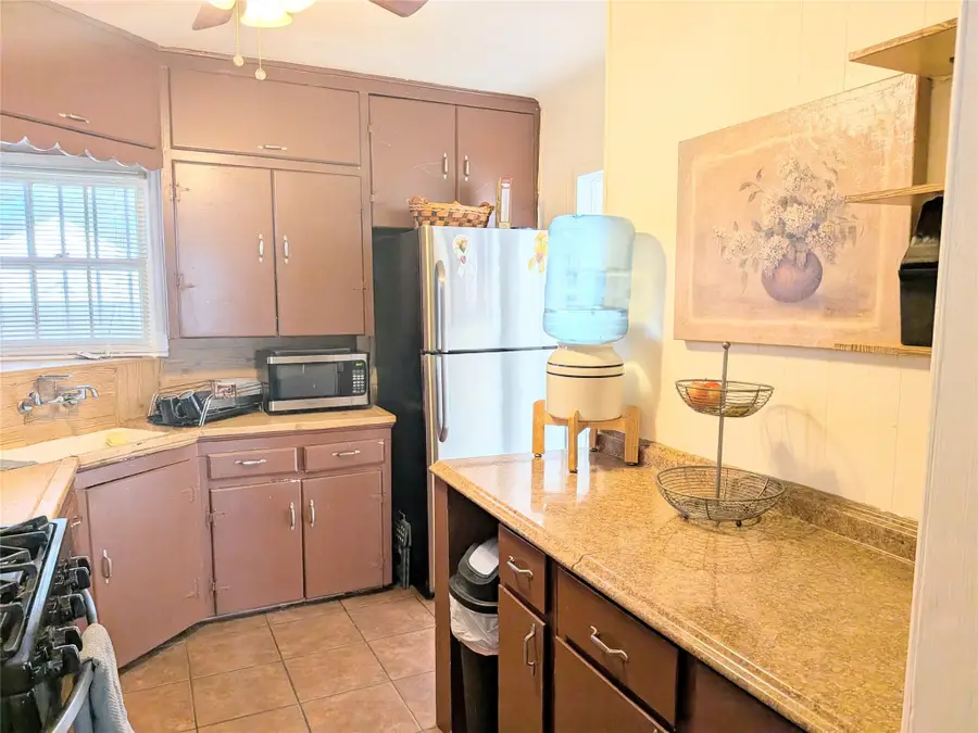 3223 Aster Street, Dallas, TX 75211 - Image #3