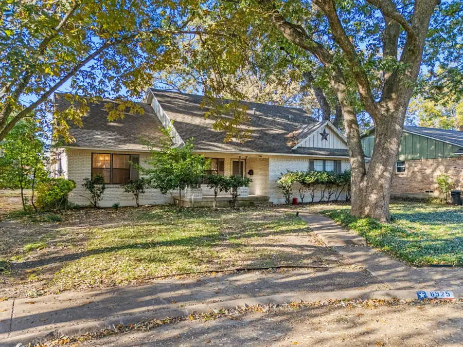 6925 Galemeadow Circle, Dallas, TX 75214 - Image #3