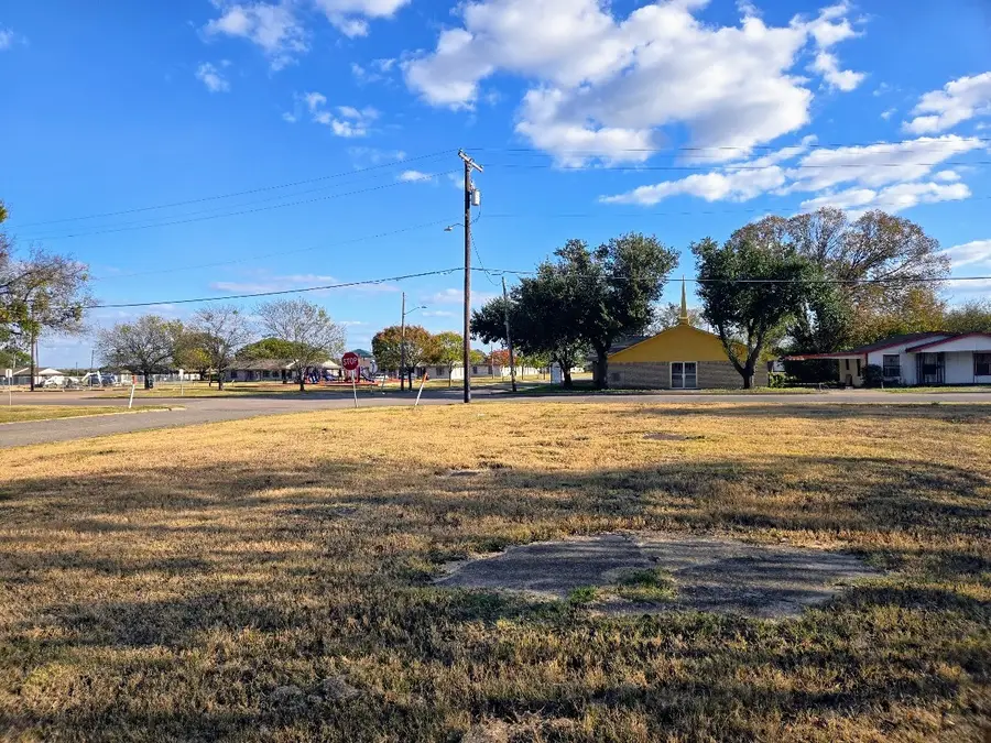TBD E 13th, Corsicana, TX 75110 - Image #2