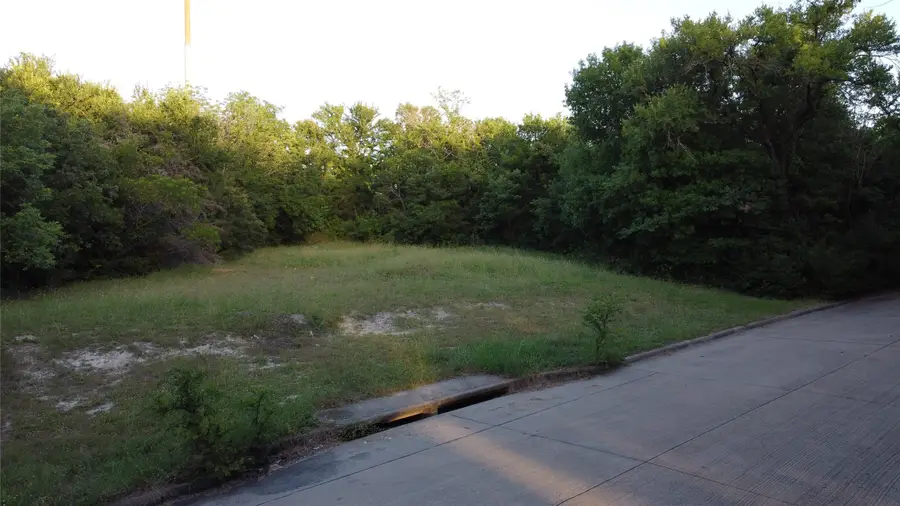 607 Parkdale Lane, Desoto, TX 75115 - Image #3