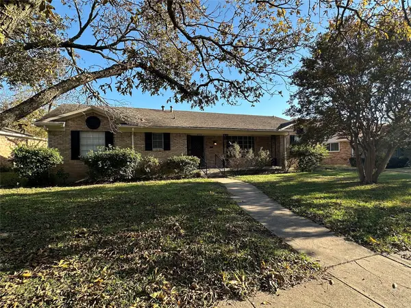 8332 Van Pelt Drive, Dallas, TX 75228