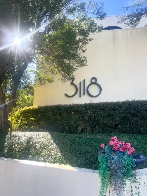 3118 Shadow Drive W, Arlington, TX 76006 - Image #1