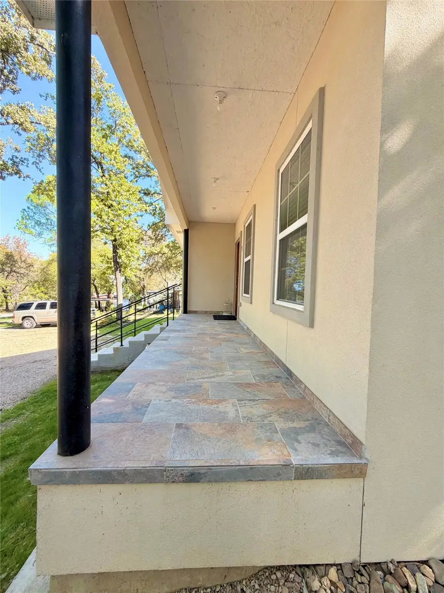 712 Regal Drive, Tool, TX 75143 - Image #2