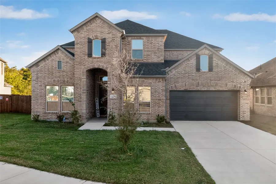 1524 Kurelek Drive, Little Elm, TX 75068 - Image #2
