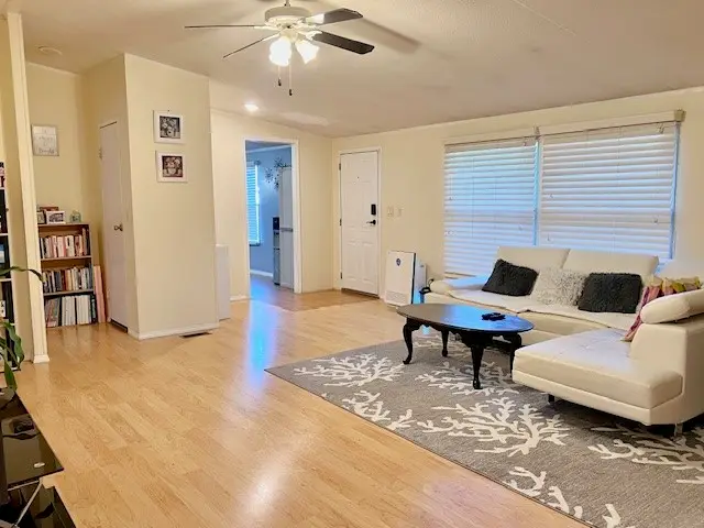 3748 Trinity Hills Lane, Euless, TX 76040 - Image #2