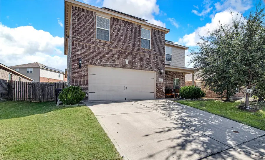 6136 Nathan Creek Drive, Fort Worth, TX 76179 - Image #2