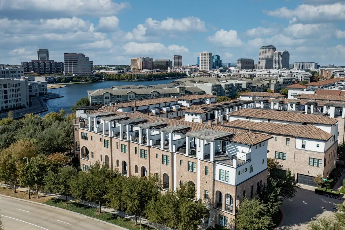 712 Sid Rich Drive, Irving, TX 75039 - Image #1