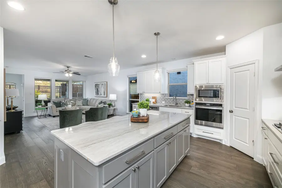 4864 Cumberland Circle, Carrollton, TX 75010 - Image #2