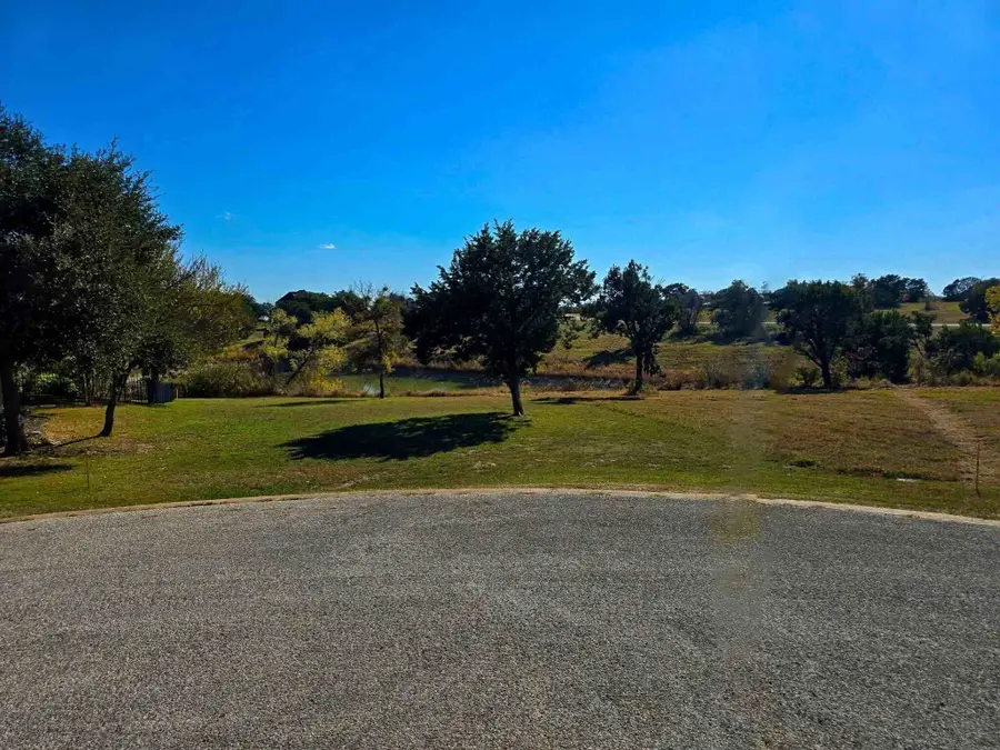 7109 Troon Court, Cleburne, TX 76033 - Image #3