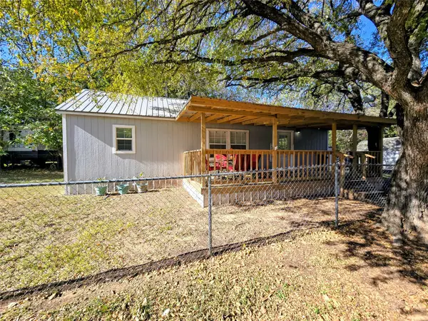 3807 Turquoise Trail, Granbury, TX 76048