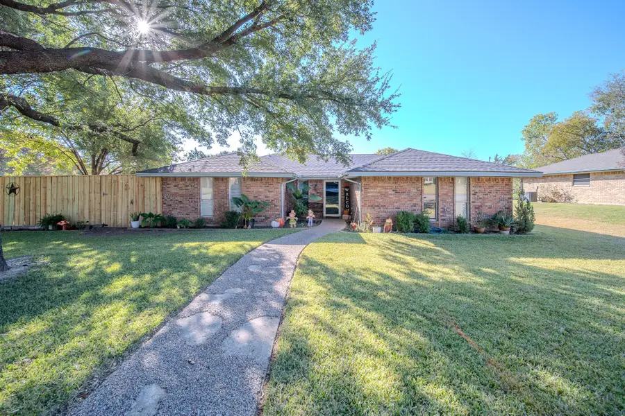 614 Athenia Way, Duncanville, TX 75137 - Image #2
