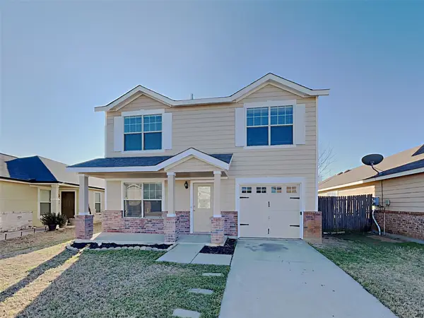 1852 Wickham Drive, Burleson, TX 76028