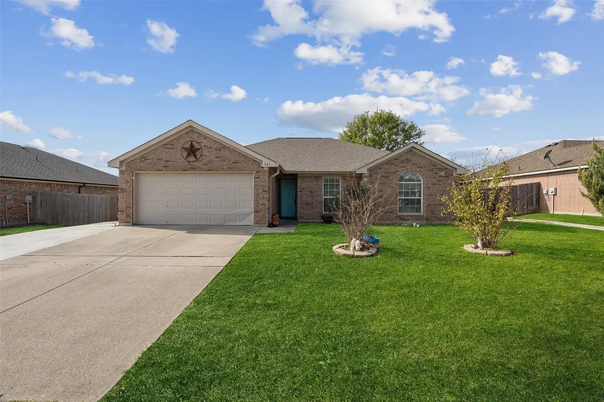 541 Marybeth Drive, Burleson, TX 76028 - Image #1