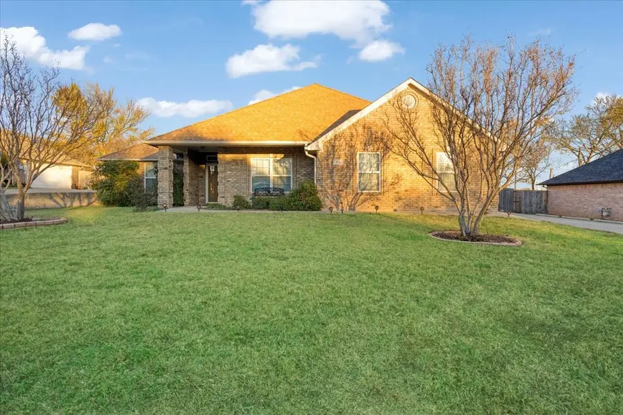 113 Ginger Drive, Pottsboro, TX 75076 - Image #3