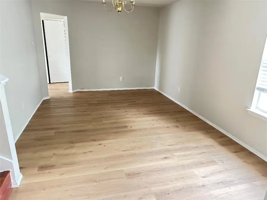 301 Longshore Drive, Little Elm, TX 75068 - Image #2