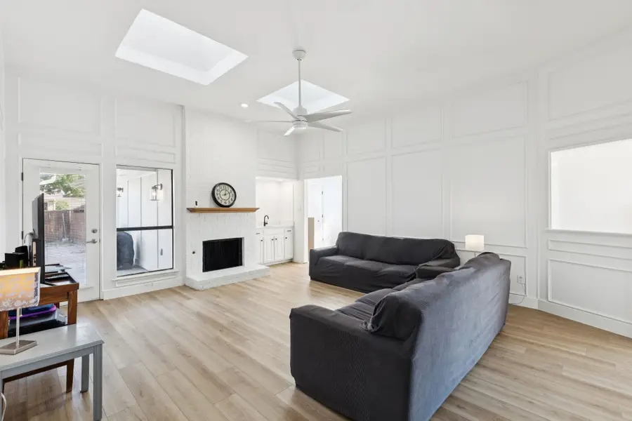 348 Lakewood Court, Coppell, TX 75019 - Image #3