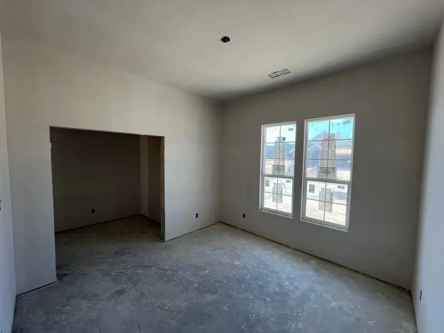 544 Waterford Park Boulevard, Weatherford, TX 76087 - Image #3