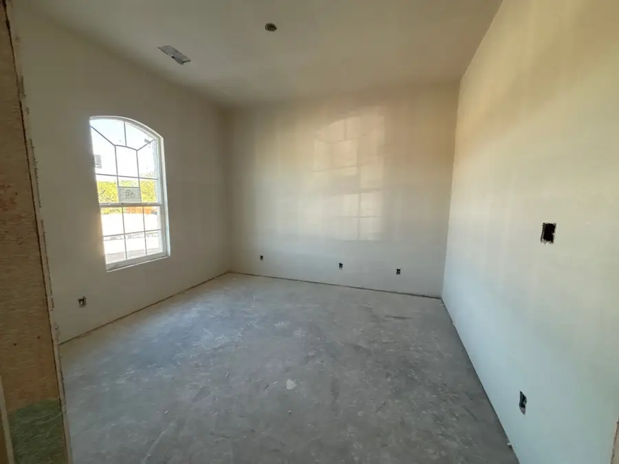 2300 Shamrock Lane, Weatherford, TX 76087 - Image #3