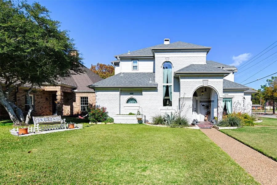 501 Farine Drive, Irving, TX 75062 - Image #3