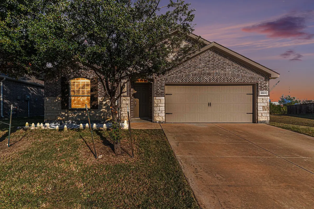 8824 Prairie Dawn Drive, Fort Worth, TX 76131 - Image #1