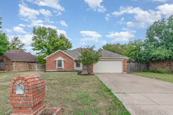 7405 Steward Lane, North Richland Hills, TX 76182