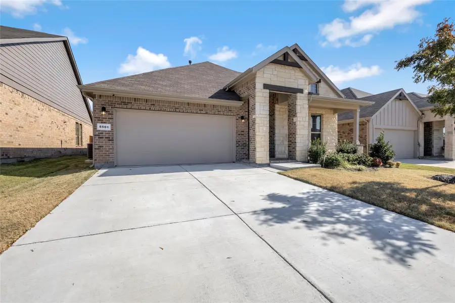 5501 Cypress Point Drive, Denton, TX 76210 - Image #2