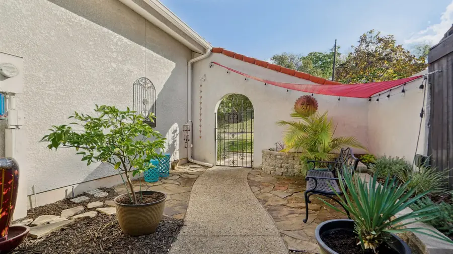 3512 Lakeside Drive, Rockwall, TX 75087 - Image #3