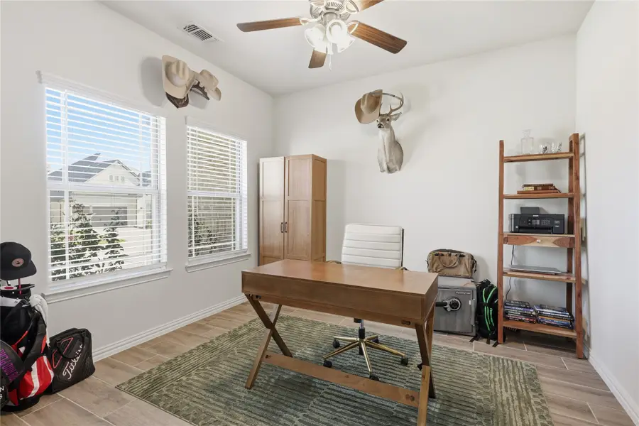 1013 Wildwood Drive, Joshua, TX 76058 - Image #3