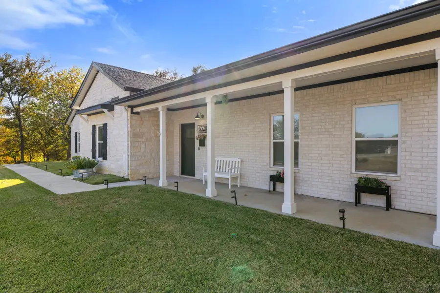 6520 Shoreline Drive, Little Elm, TX 75068 - Image #2