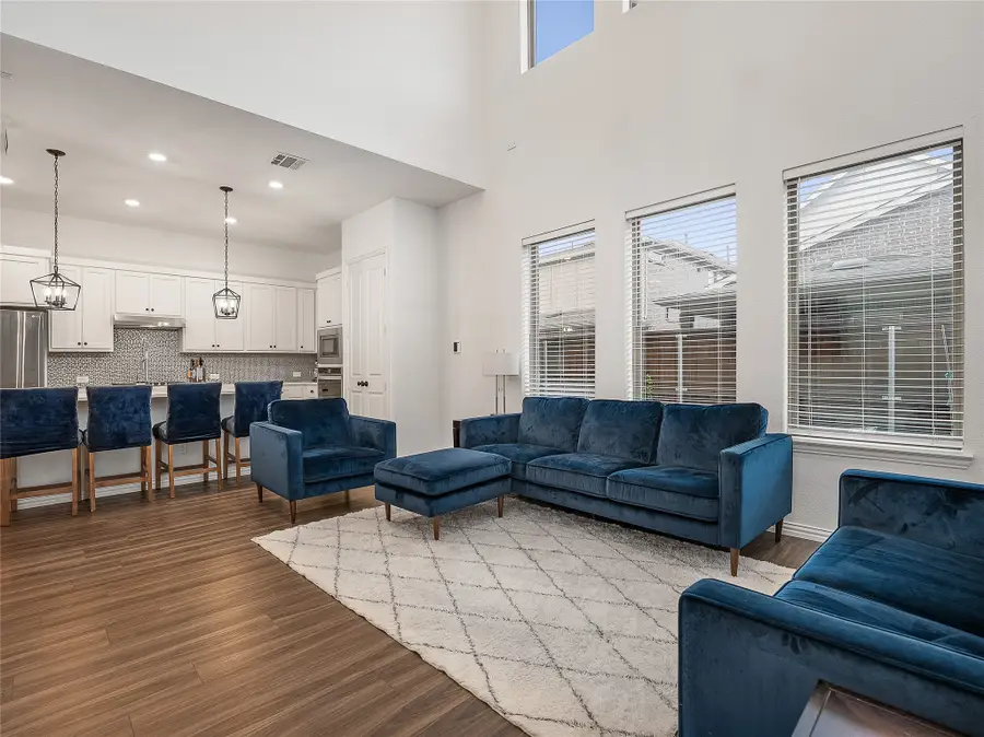 223 Woodson Street, Irving, TX 75063 - Image #3