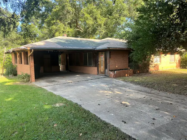 908 Deer Park Road, Shreveport, LA 71107