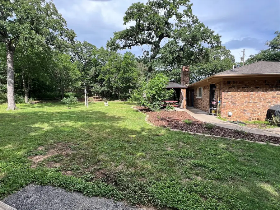 1002 W 4th Street, Keene, TX 76059 - Image #2